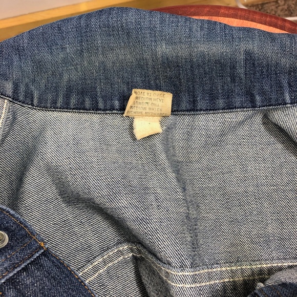 Vintage Jean Jacket Size M/L - Picture 5 of 6